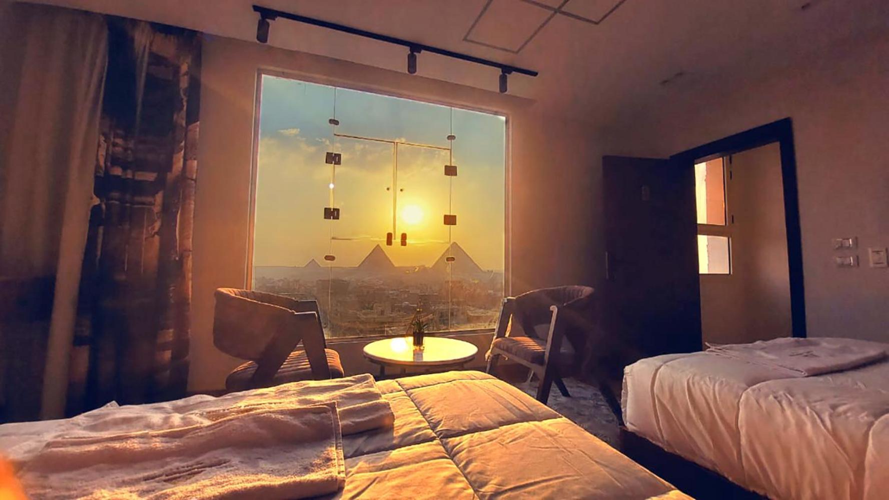 Pyramids Skyline Hotel Cairo Kafrat al Jabal Exterior photo